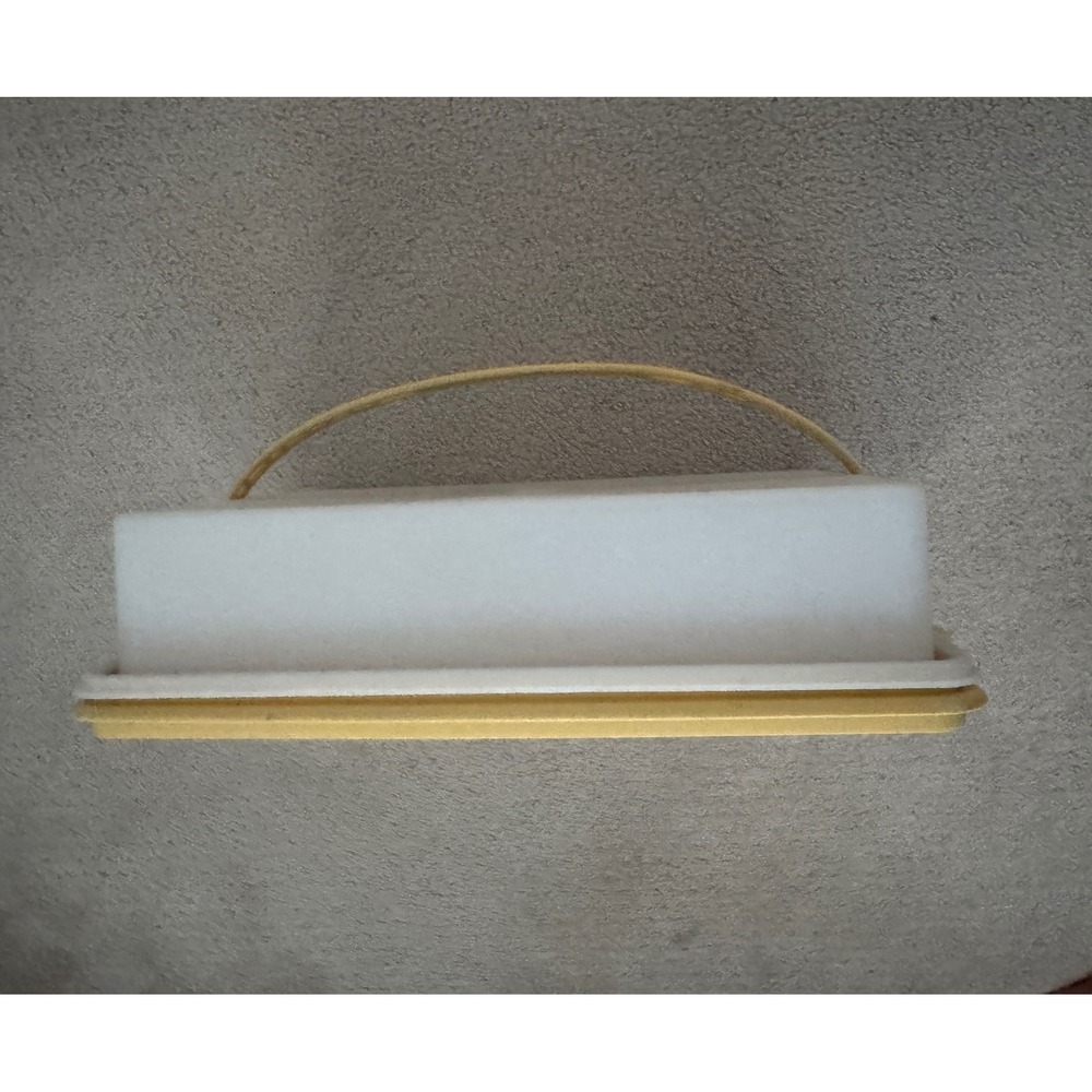 TUPPERWARE Vintage Rectangular Cake Taker Harvest Gold w/Handle/Lid Container - Picture 4 of 11
